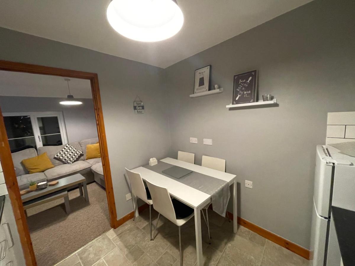 Westend Holiday Let 3 Брекон Экстерьер фото